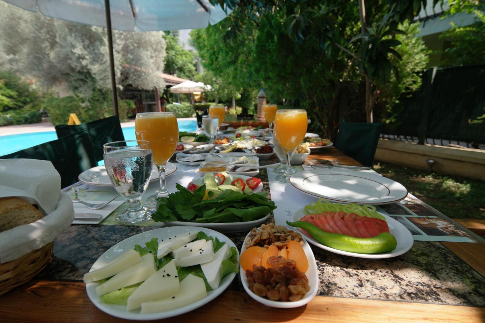 Mr. Dim Exclusive Apart Hotel Göcek Buitenkant foto
